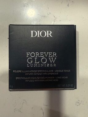 NEW Dior forever glow luminizer Gold  Halo - 02